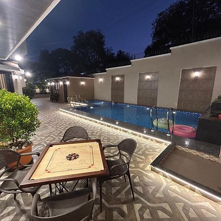 Al Barakah 5 Bhk Private Swimming Pool Villa パンチガニ エクステリア 写真