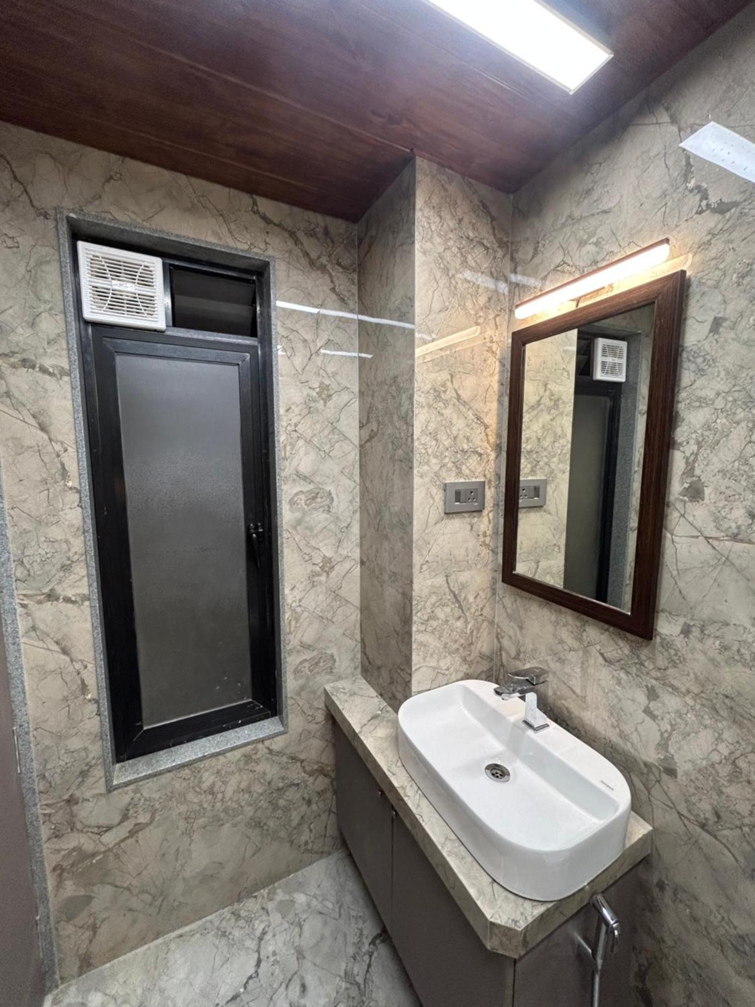 Al Barakah 5 Bhk Private Swimming Pool Villa パンチガニ エクステリア 写真