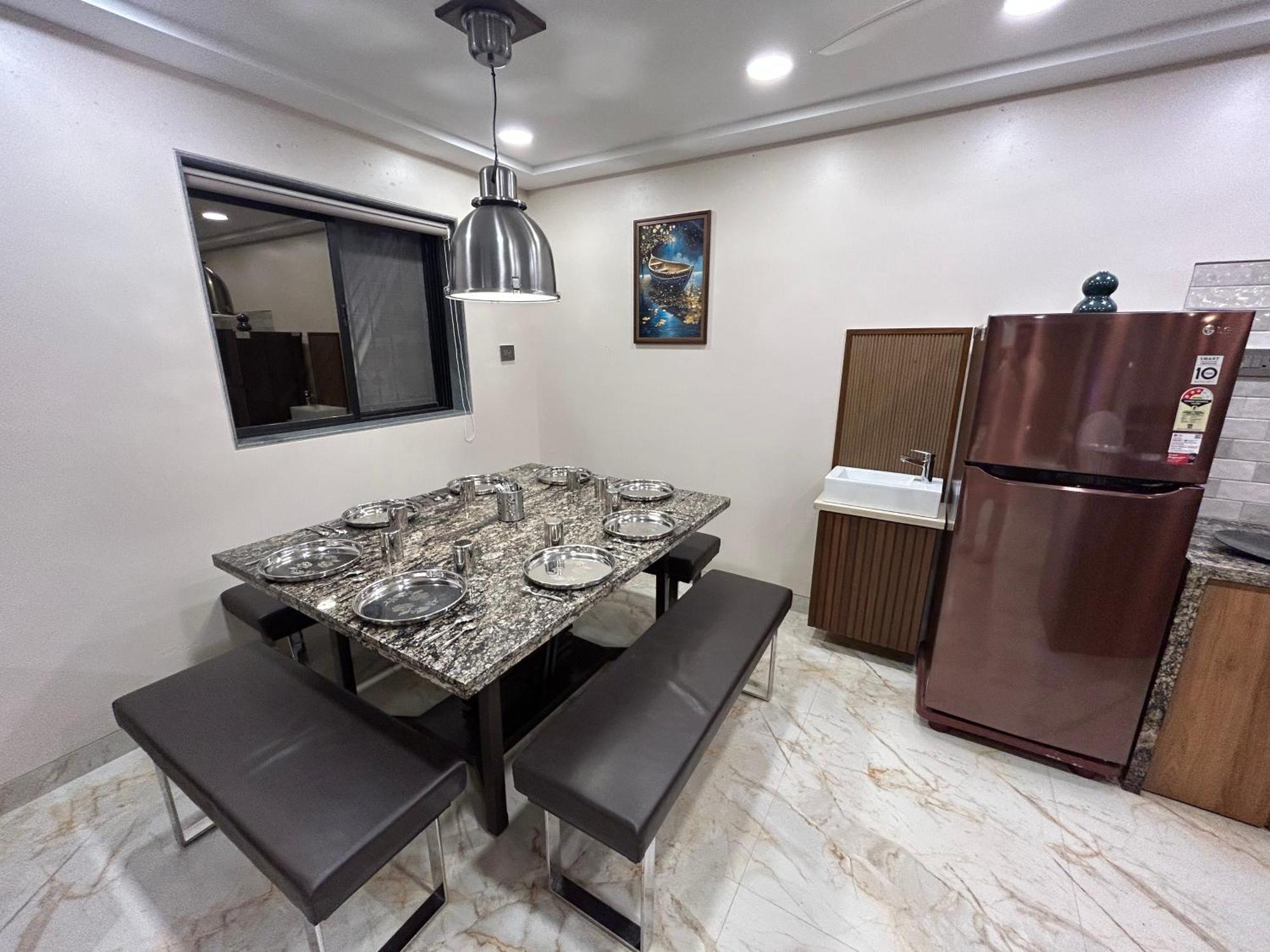 Al Barakah 5 Bhk Private Swimming Pool Villa パンチガニ エクステリア 写真