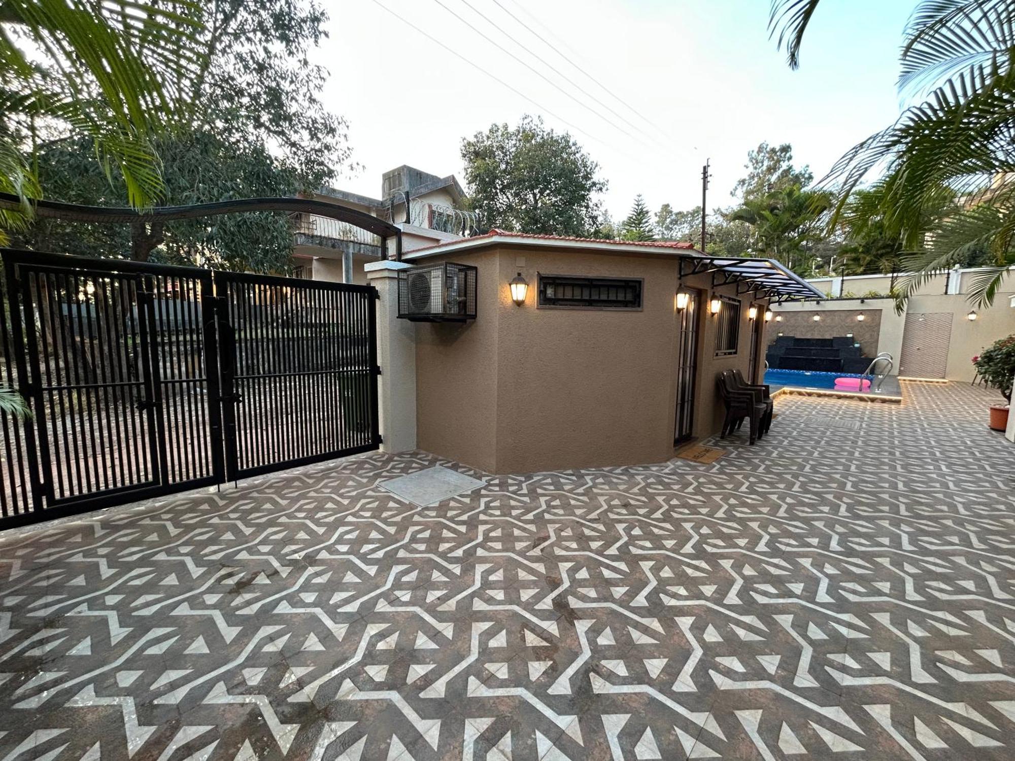 Al Barakah 5 Bhk Private Swimming Pool Villa パンチガニ エクステリア 写真