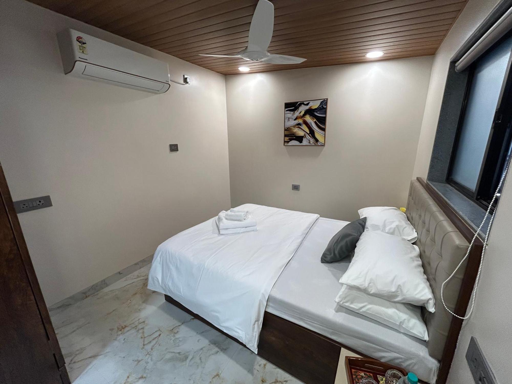 Al Barakah 5 Bhk Private Swimming Pool Villa パンチガニ エクステリア 写真