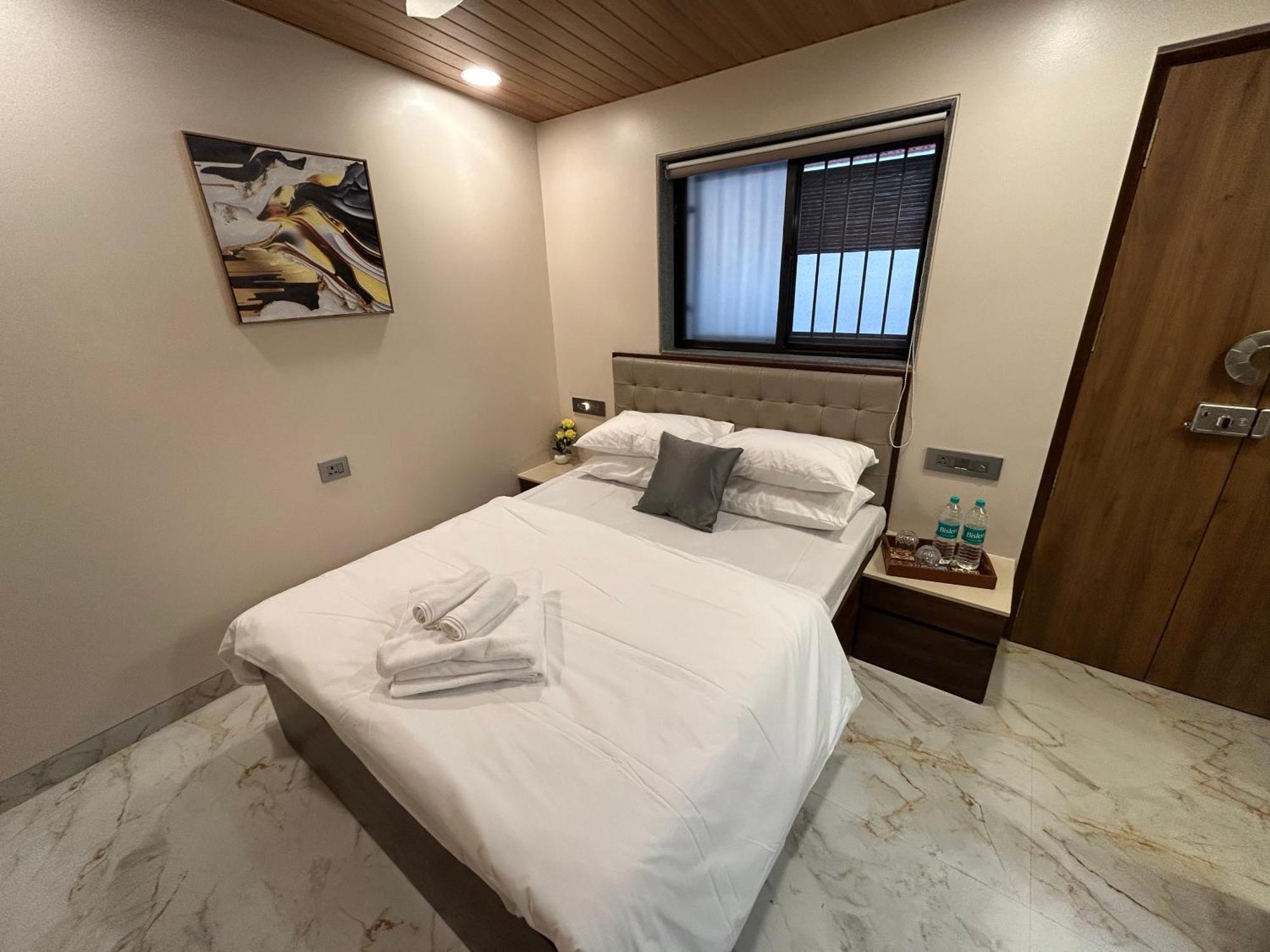 Al Barakah 5 Bhk Private Swimming Pool Villa パンチガニ エクステリア 写真