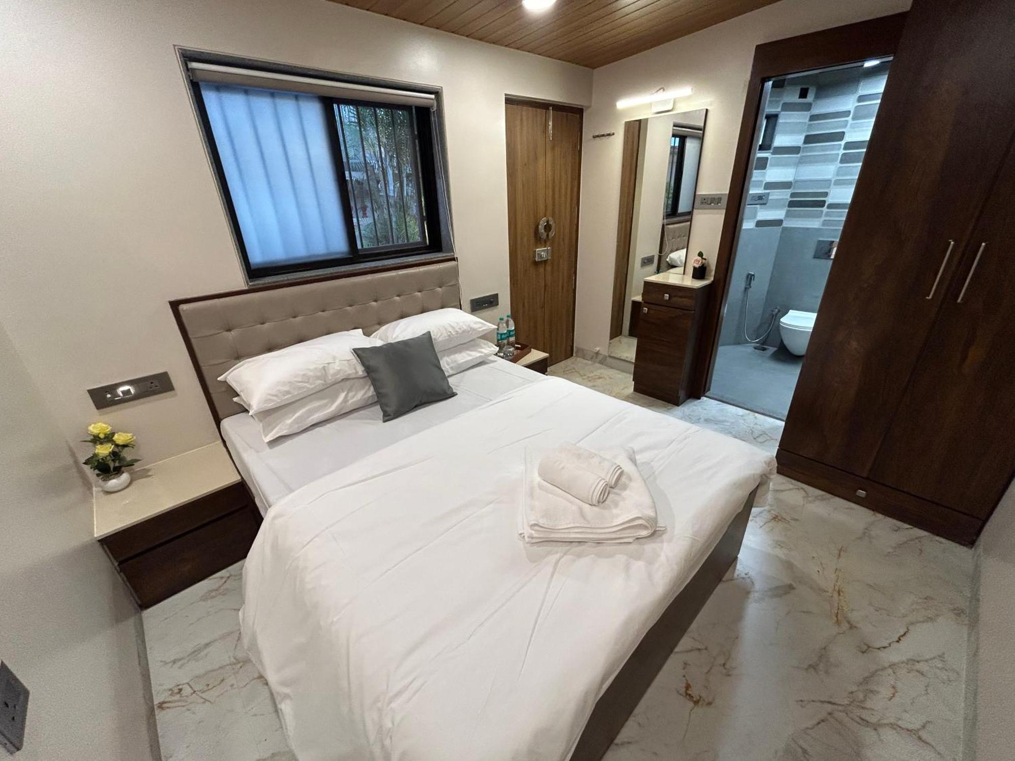 Al Barakah 5 Bhk Private Swimming Pool Villa パンチガニ エクステリア 写真