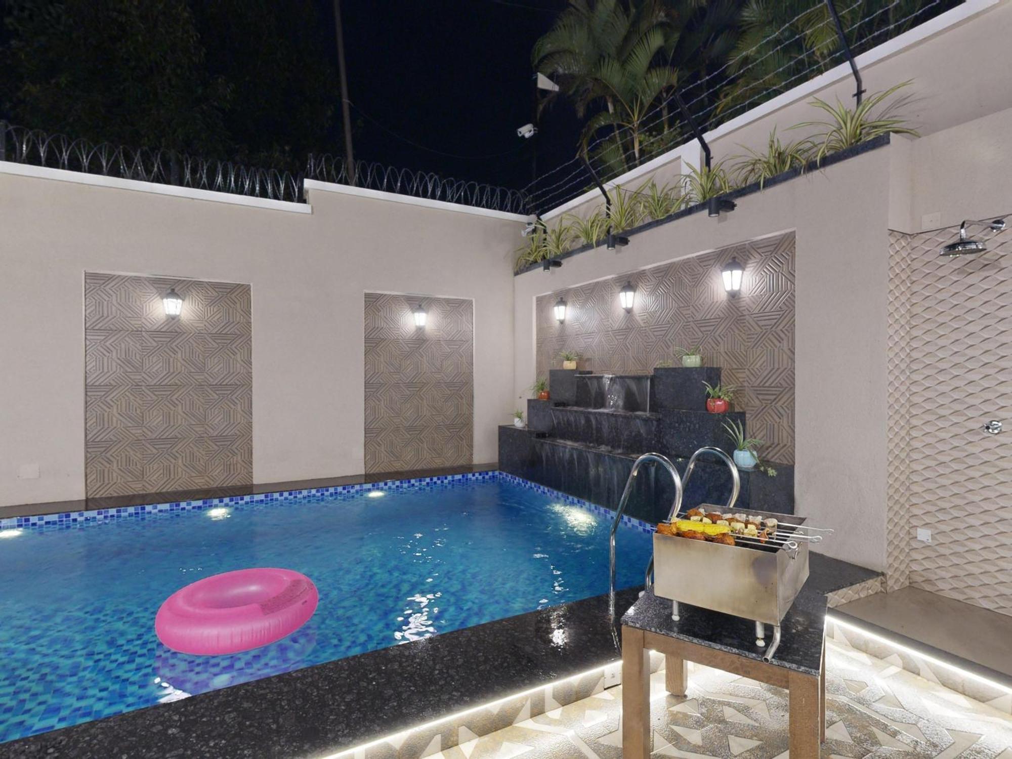 Al Barakah 5 Bhk Private Swimming Pool Villa パンチガニ エクステリア 写真